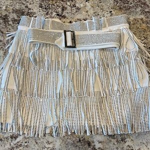 Fringe white skirt